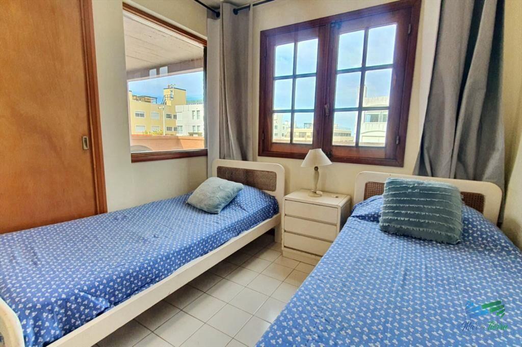 Apartamento con gran terraza, parrillero propio 2