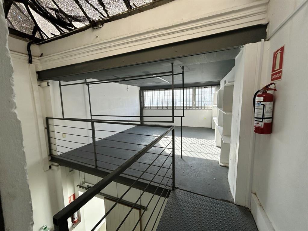 ALQUILER LOCAL COMERCIAL ZONA MAYORISTA. LIBRES Y ARENAL GR