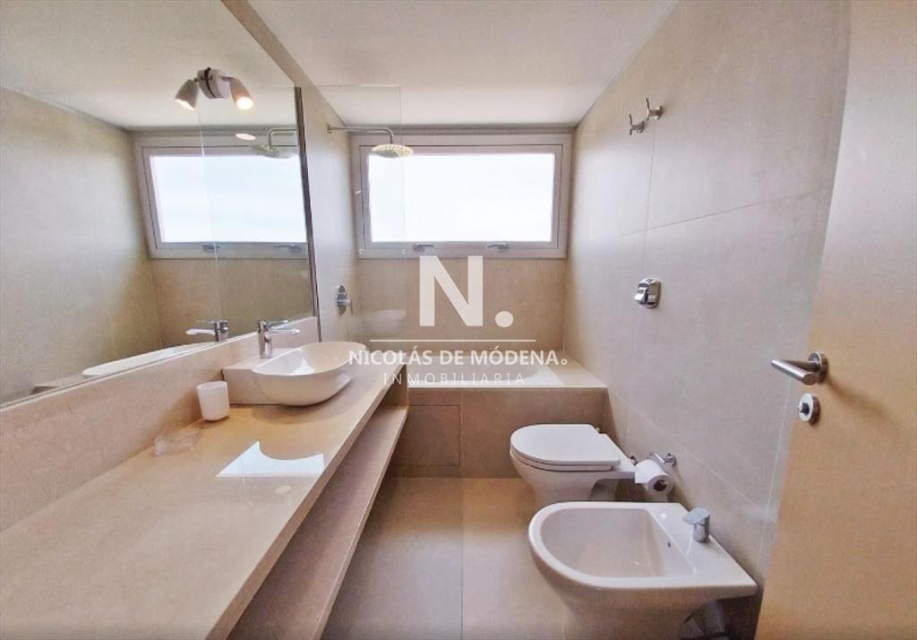 En venta departamento de 3 dormitorios en suite,