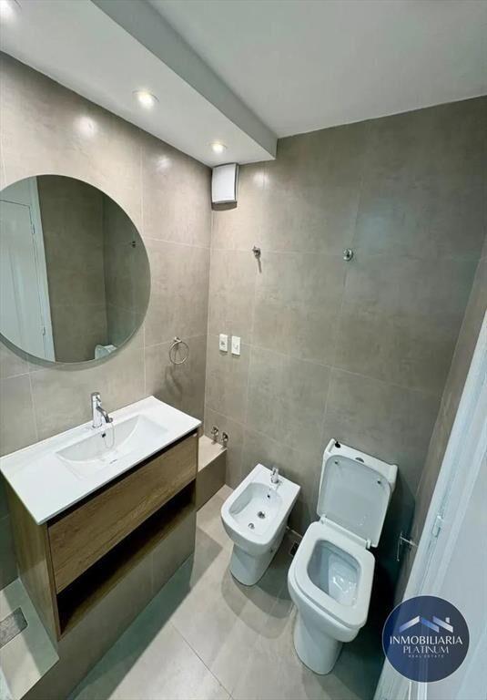 Apartamento en alquiler c/ cochera en Puerto Buceo