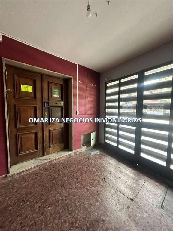 Venta casa sobre Br España, Parque Rodo - Con renta