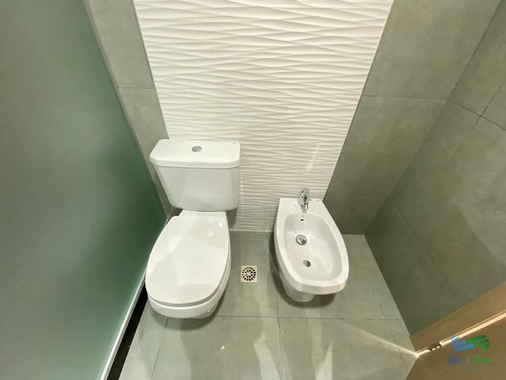 En venta apartamento 3 dormitorios, vista al mar,