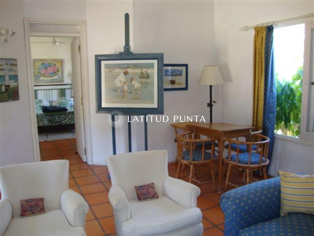 Casa en Montoya, 4 dormitorios