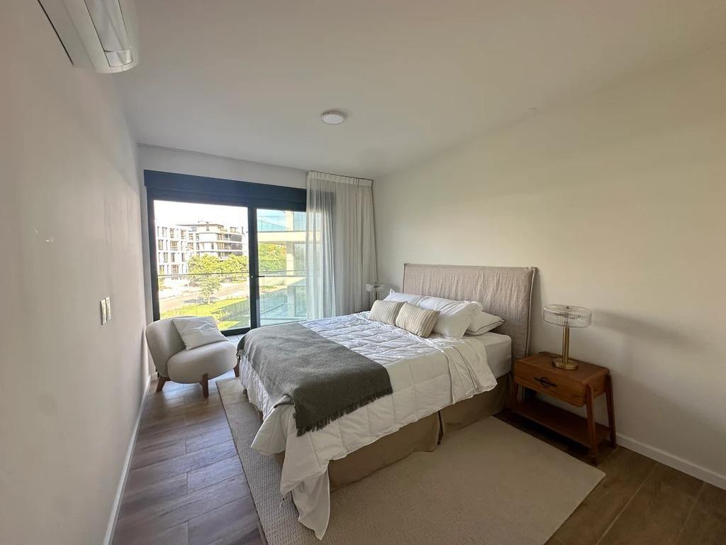 Venta Apartamento 2 Dormitorios 2 Baños Barrio Parques Carra