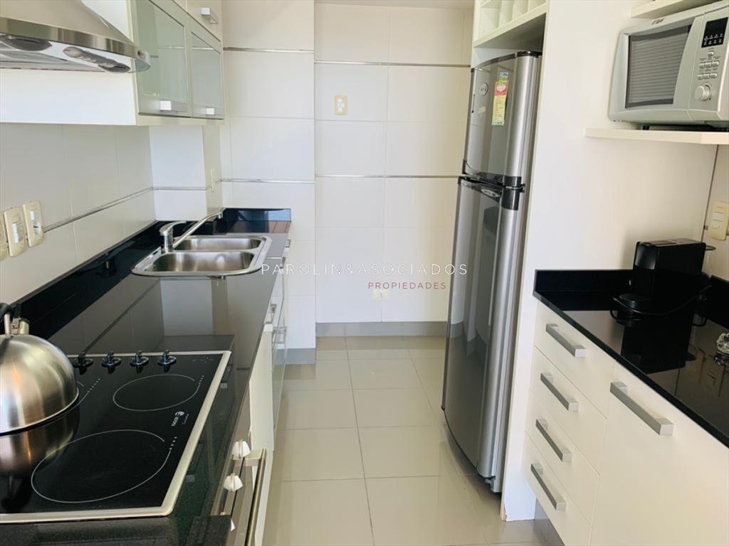 Apartamento en venta en Art Bulevar, Punta del