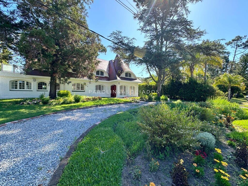 Casa en Venta de 6 Dormitorios en Mansa, Punta