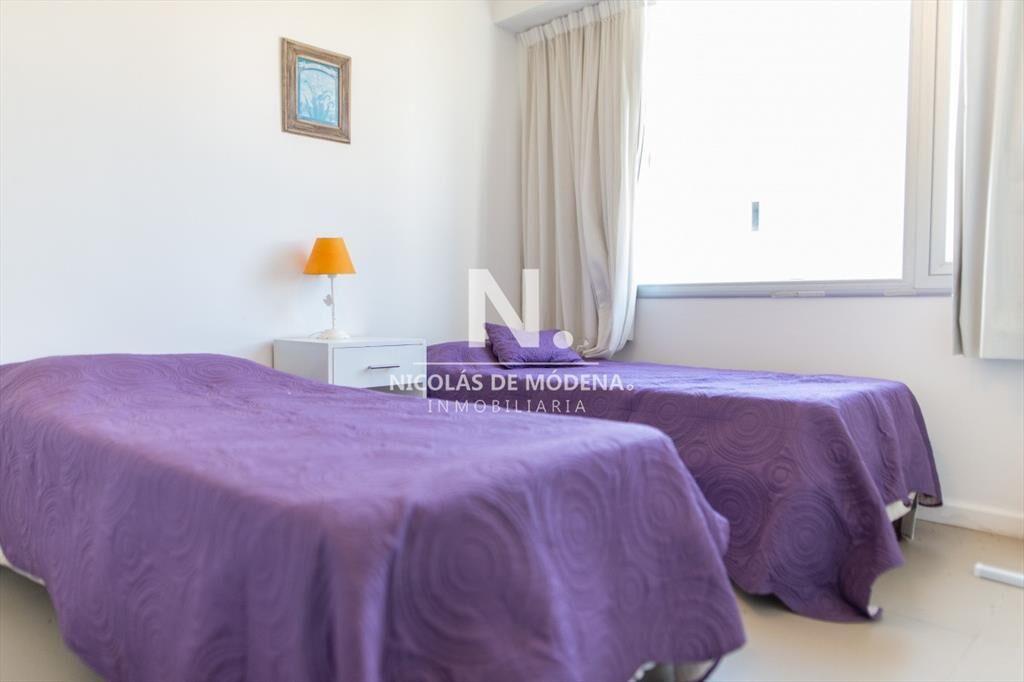Apartamento 3 habitaciones a cuadras de playa brava