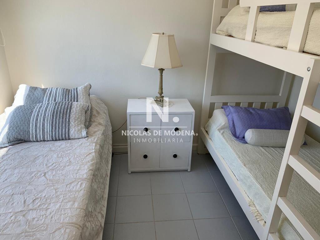 Venta Apartamento de 2 dormitorios en Pinares, Punta del Es