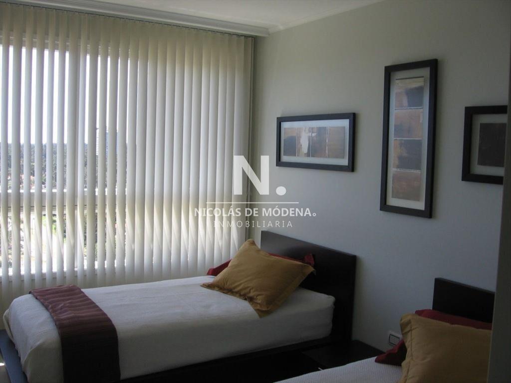 Departamento en torre de categoría, Punta del Este