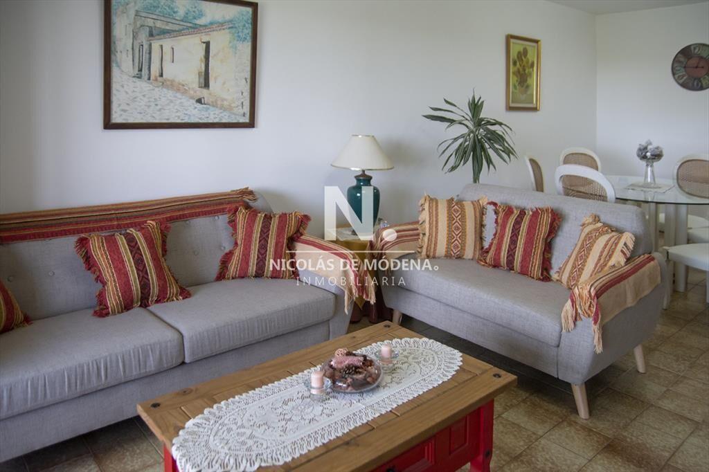 Se vende apto de 2 dormitorios en Roosevelt, del