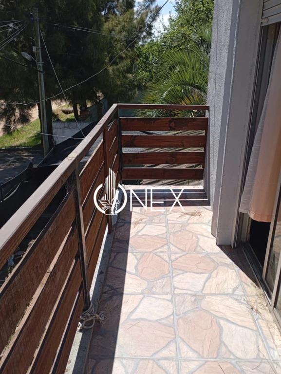 Se venden 2 casas + monoambiente en un mismo -