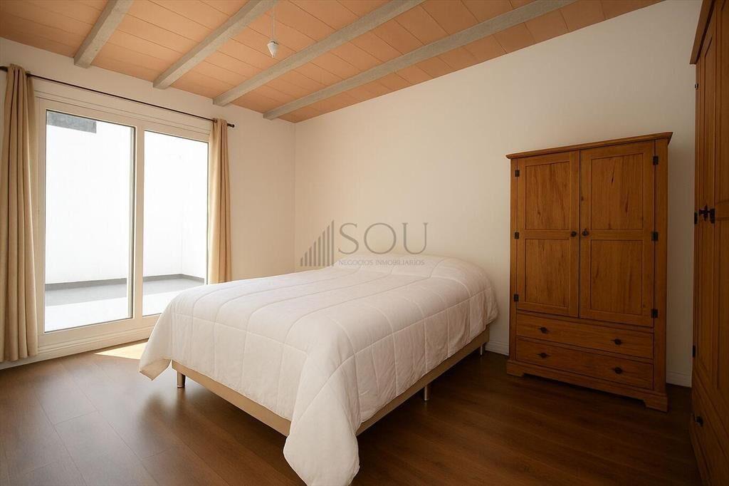 Venta de apartamento de un dormitorio con patio y parriller