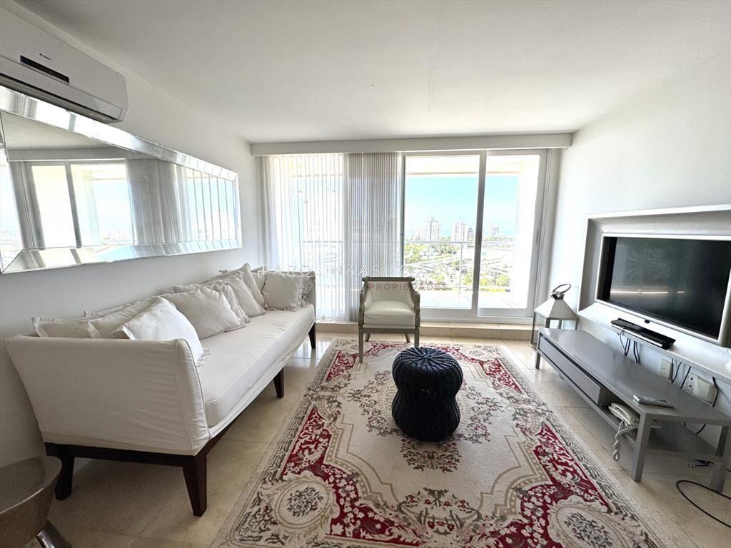 Apartamento de 1 dormitorio en venta en Torre del