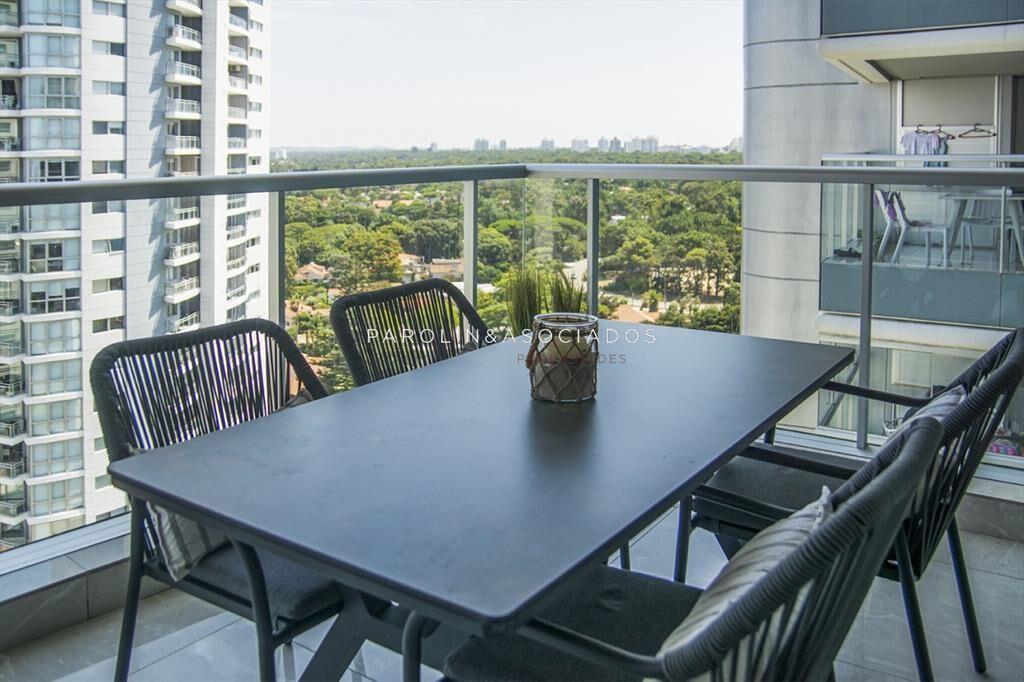 En venta apartamento de 2 dormitorios en Mansa Punta del Es