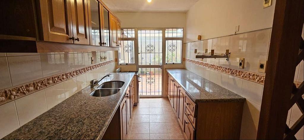 Divino en venta apartamento en Punta Gorda 3 dormitorios y