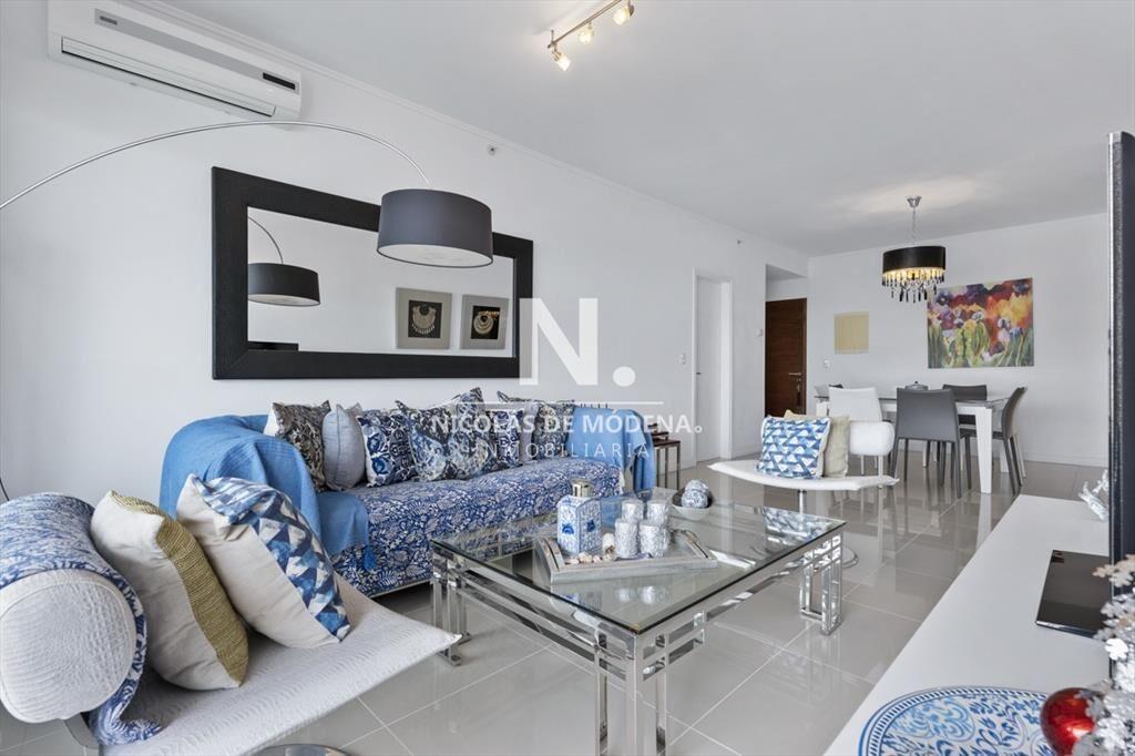 Vende apartamento en Brava Punta del Este de 3