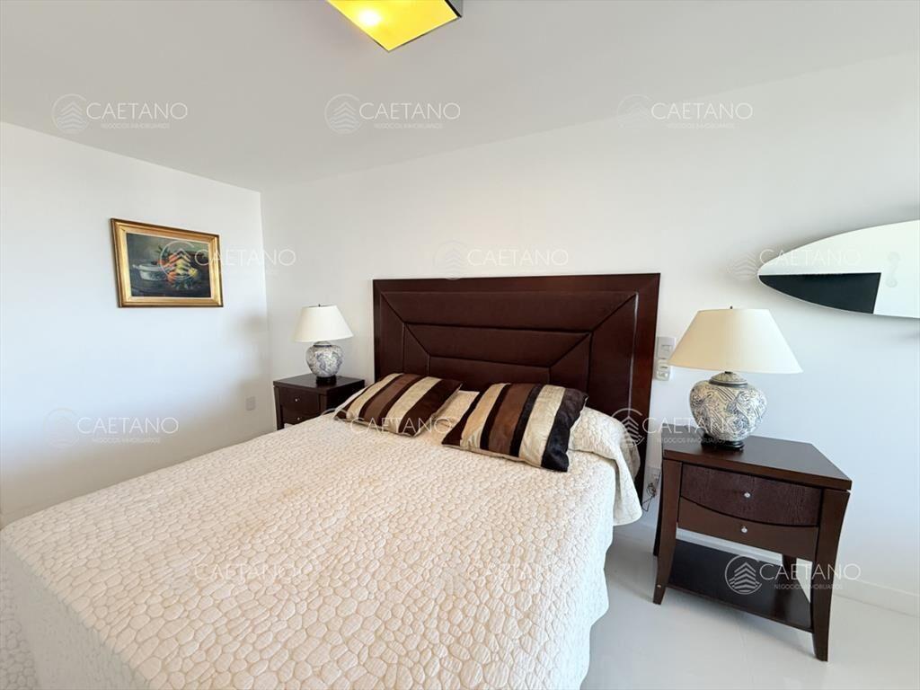 Venta apartamento 3 dormitorios - Playa Mansa,