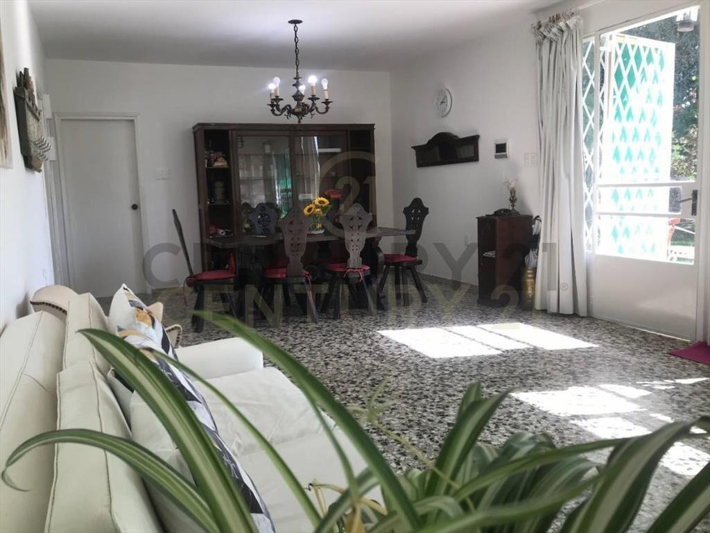 APTA BANCO/502m2/3D/2B/A mts del mar- LaFloresta Sur