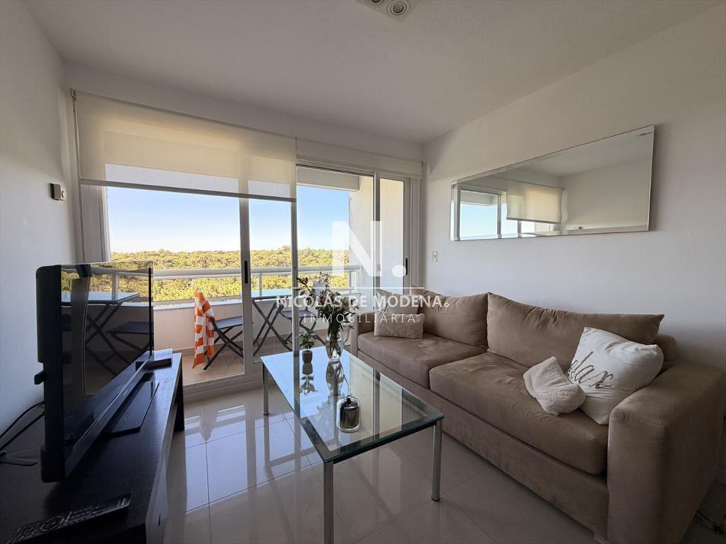 Vende departamento de 2 dormitorios en Punta del
