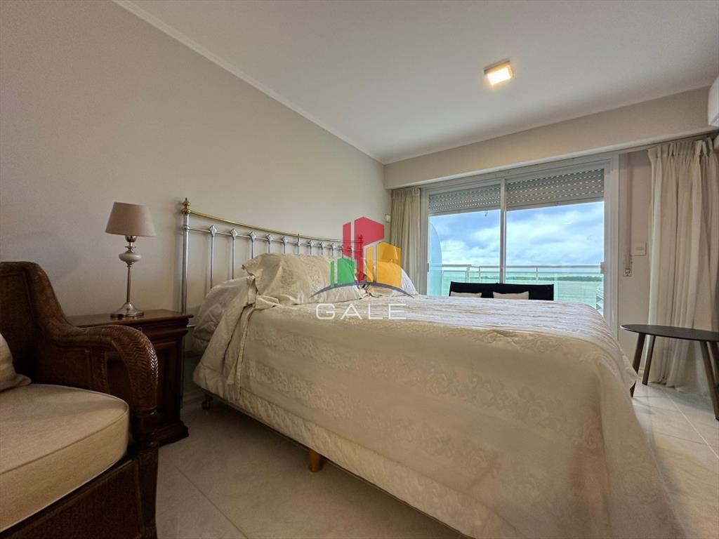 Venta y alquiler de apartamento de 3 dormitorios