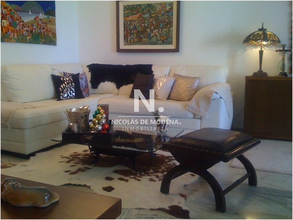En venta apartamento de 3 dormitorios en Punta