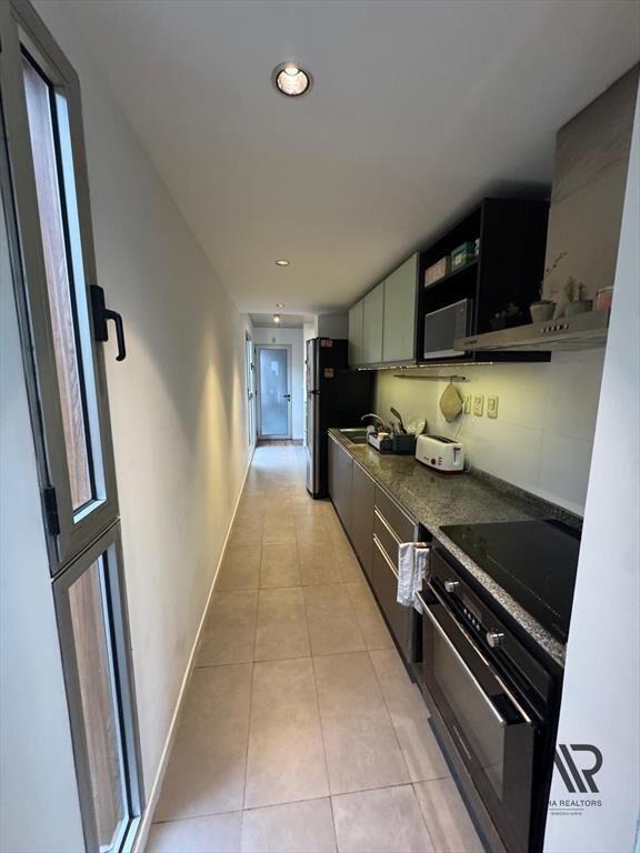 Venta apartamento 3 dormitorios en Malvin con renta coch...