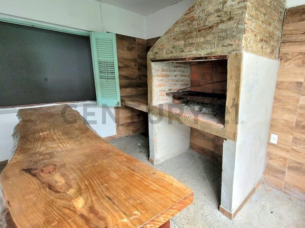 Venta/ CHALET 2 Dormitorios, Jardin, Fondo, Parrillero, B...