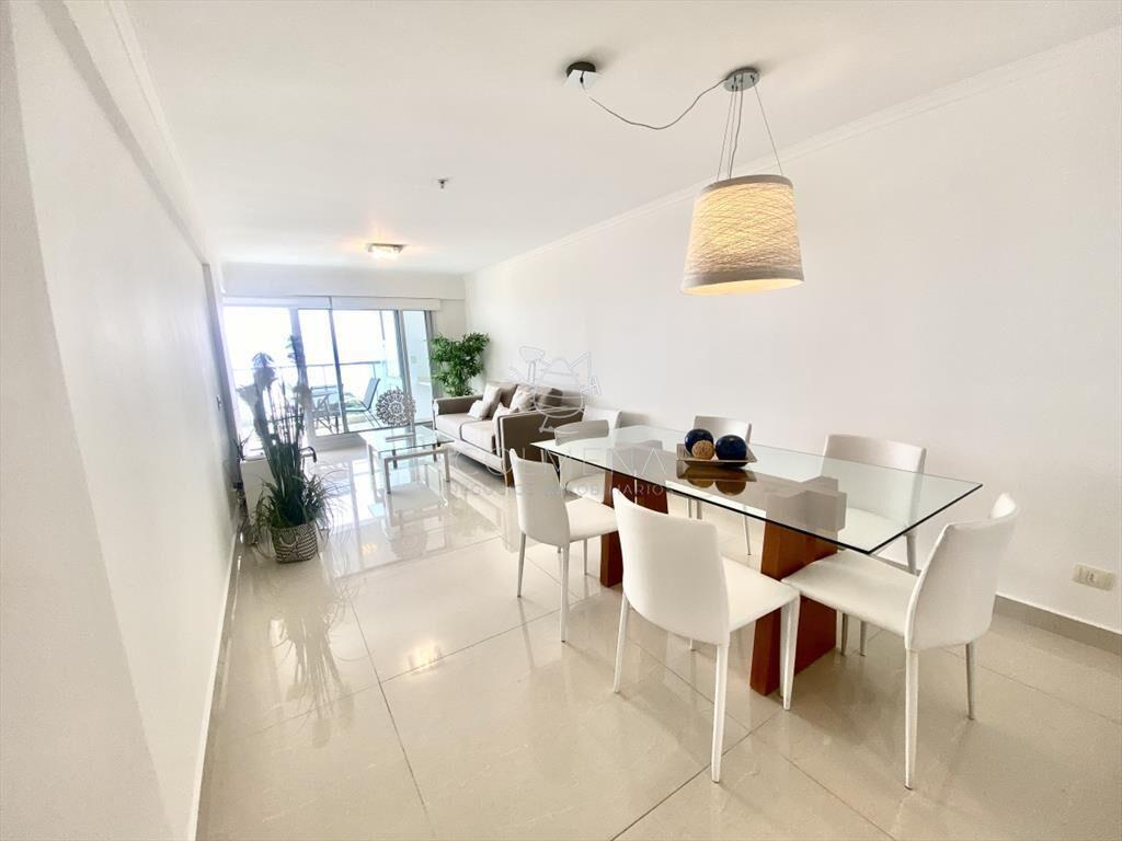 Apartamento en alquiler Playa Mansa 2 dormitorios MIAMI BOO