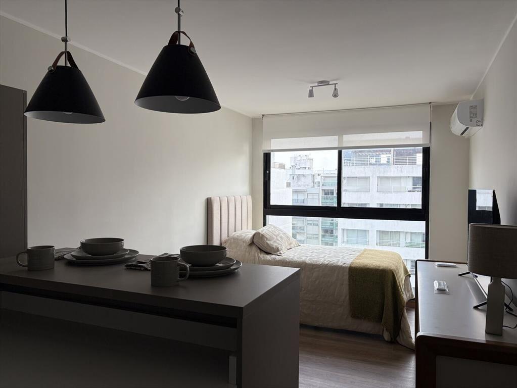 Apartamento en venta monoambiente amoblado en Pocitos