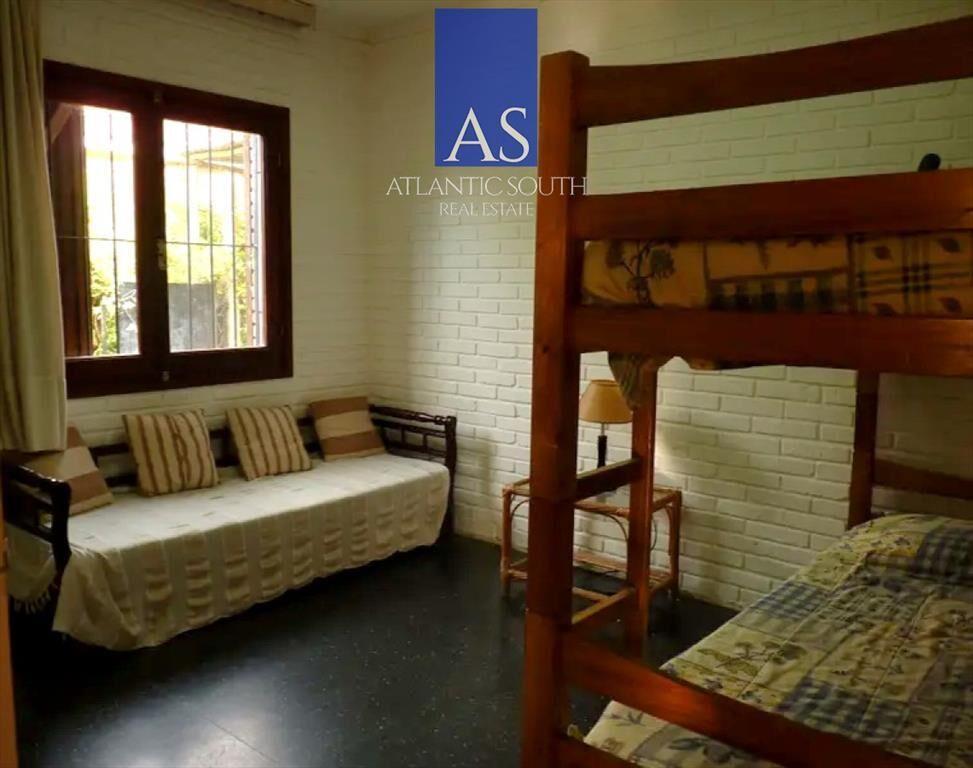 Casa 3 dormitorios construcción tradicional con
