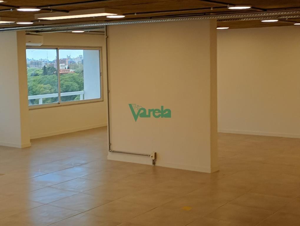 Venta gran apto para oficina Cordón casi Artigas
