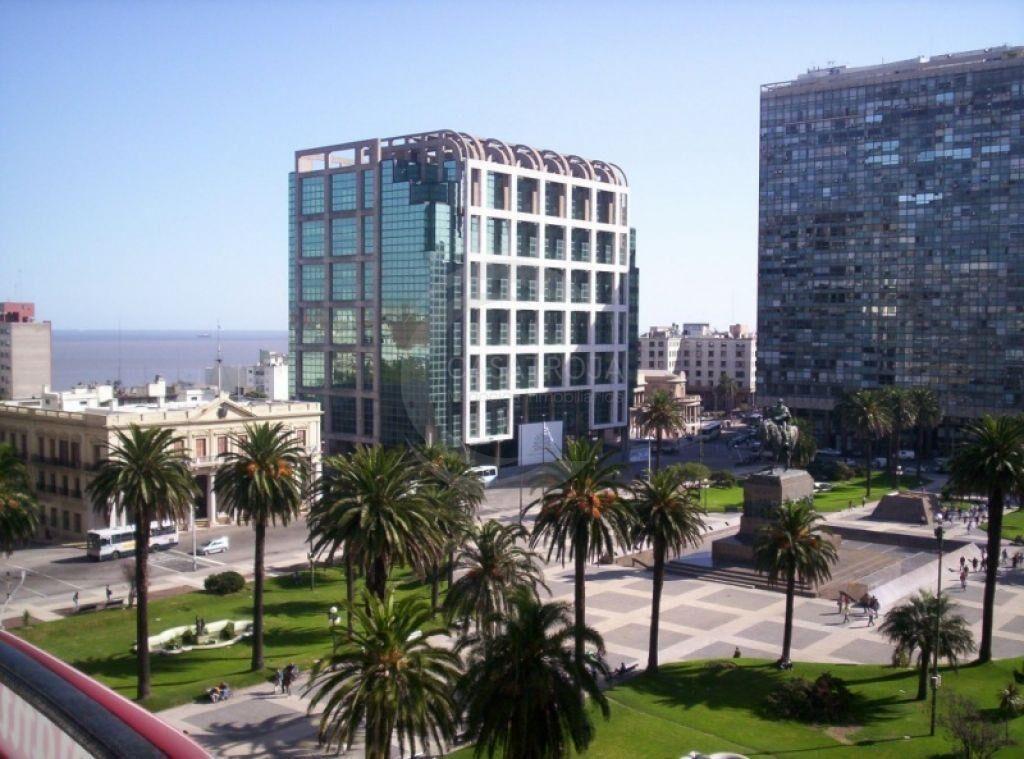 CASATROJA VENTA APARTAMENTO EN PLAZA INDEPENDENCIA