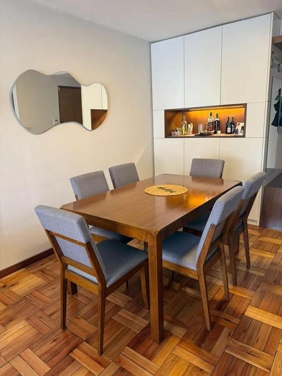 Alquiler de Apartamento Amueblado 2 Dormitorios y 2 Cocher