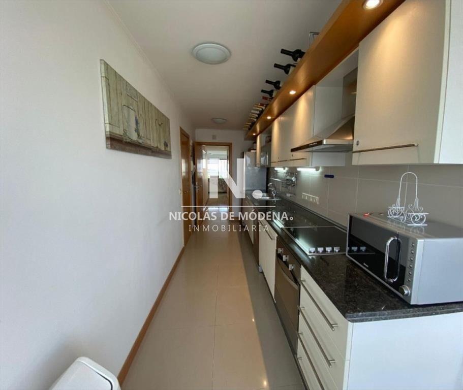 Vende en Playa Brava, Apartamento de 3 con vista