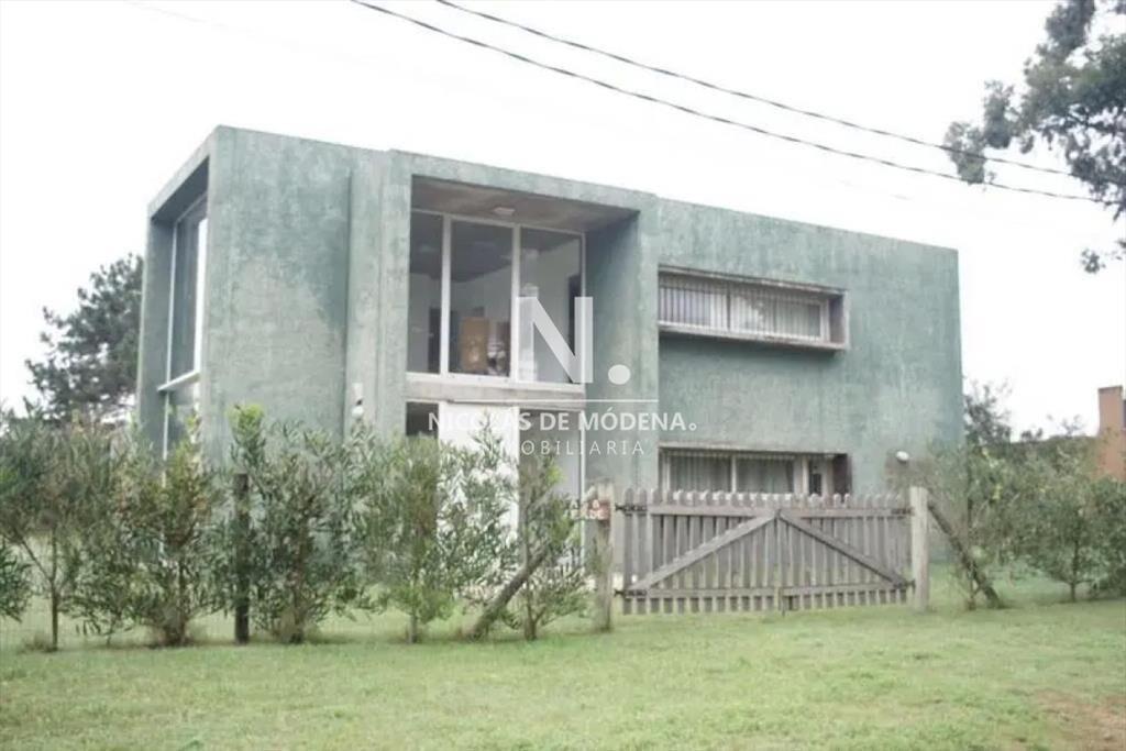Excelente casa con pileta en Rincón del Indio