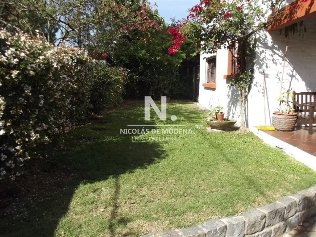 Casa de 4 dormitorios en Pinares, Punta del este