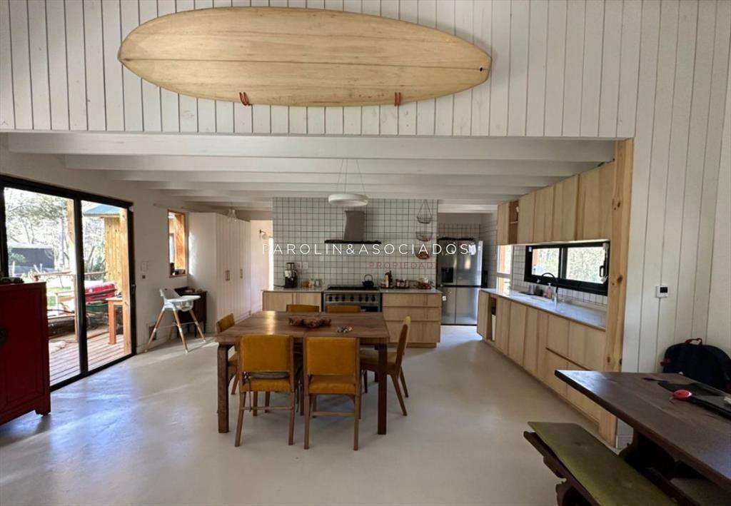 Casa en Venta de 3 Dormitorios en Barra Verde, La