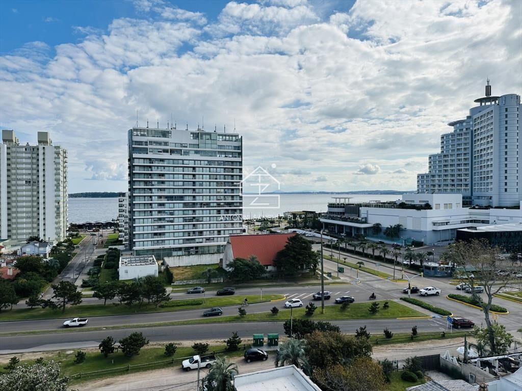 Venta de apartamento en Playa mansa