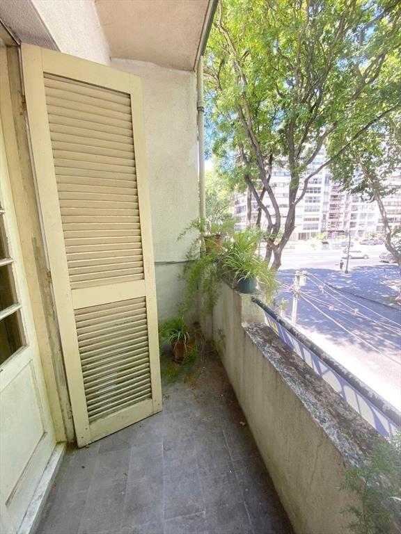 Venta casa de 4 dormitorios, amplio garage y patio en Pocit