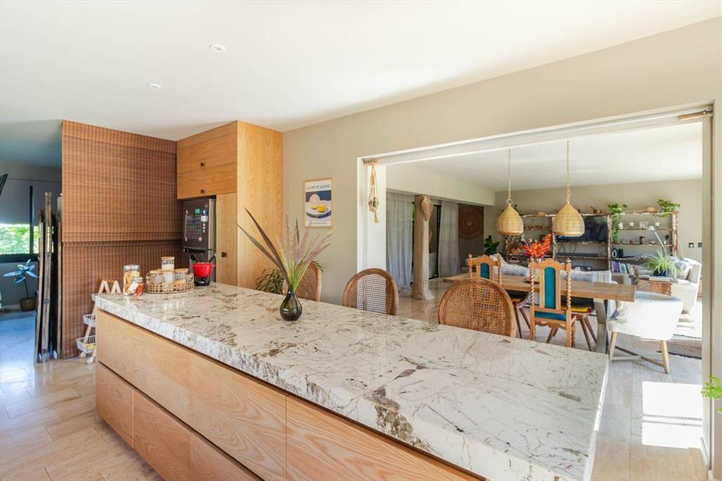 VENTA CASA 4 DORMITORIOS VIÑEDOS DE LA TAHONA