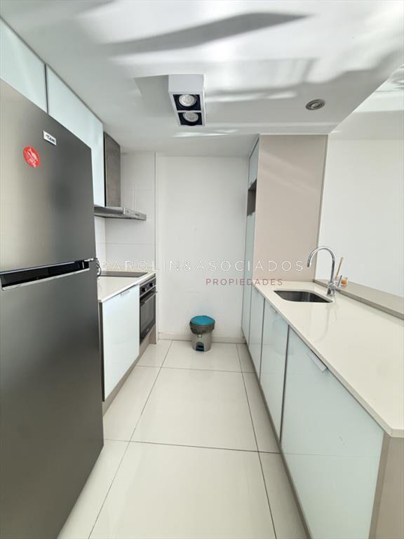OPORTUNIDAD APARTAMENTO 2 DORMITORIOS EN TORRE DE