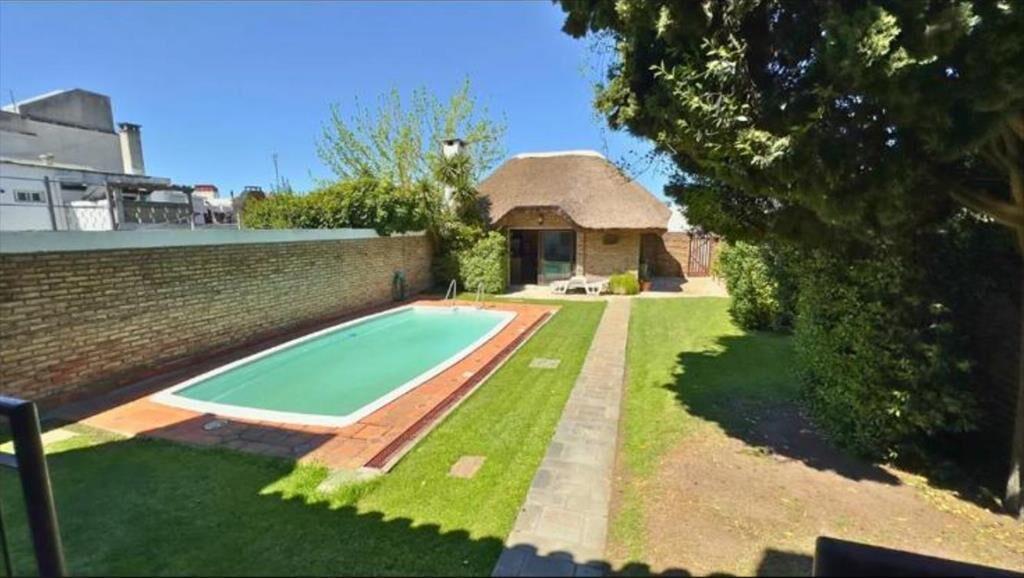 Venta Casa 4 dormitorios y scio. Parque Batlle Piscina y Ba