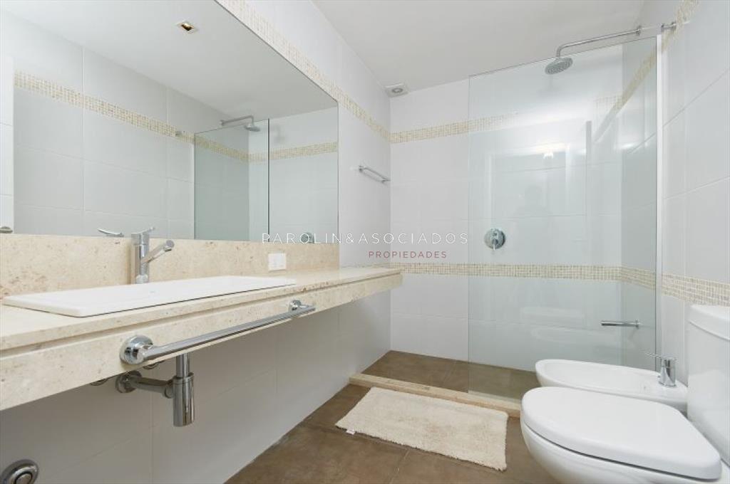 Apartamento en venta de 2 dormitorios en Punta