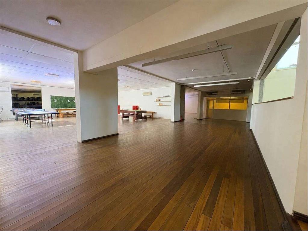 GALERIA COMERCIAL EN CENTRO DE CARRASCO