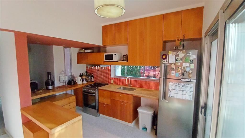 Venta De Casa De 2 Dormitorios Mas Dependencia De