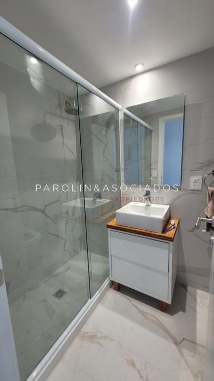 Apartamento de 1 dormitorio en venta en Torre View, Punta d