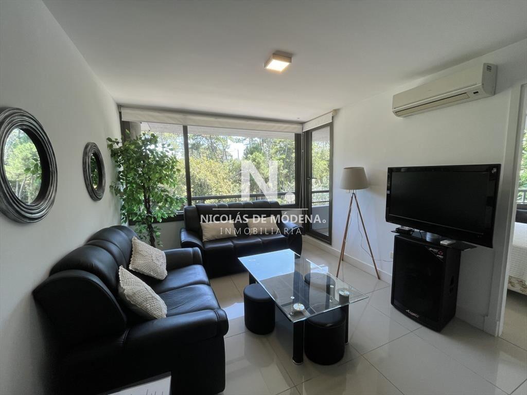 Departamento de 1 dormitorio en venta en zona
