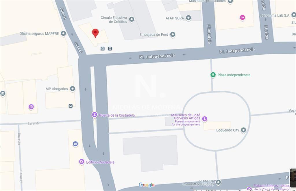 2 OFICINAS EN VENTA UNIFICADAS EN CIUDAD VIEJA!