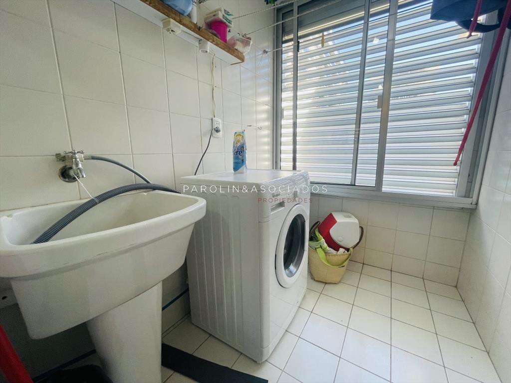 Apartamento en venta de 2 dormitorios en Punta