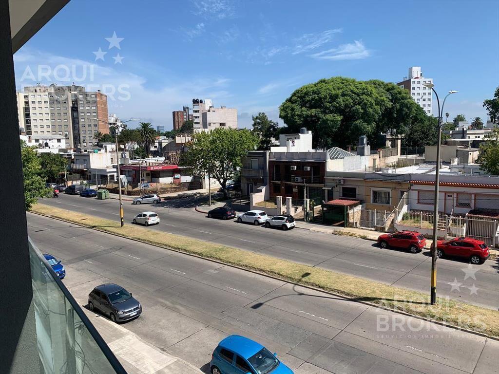 Alquiler apartamento dos dormitorios en La Blanqueada - 705